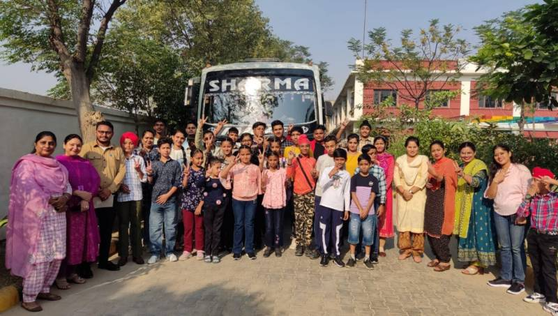 Radcliffe School campus 6