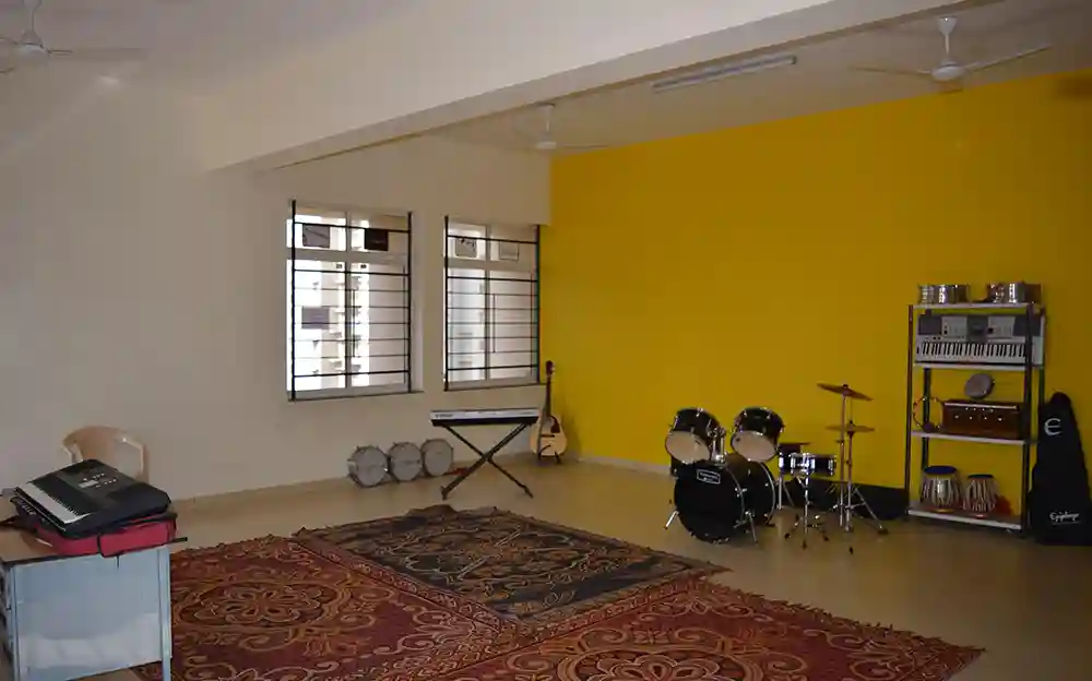 Amanora School 3