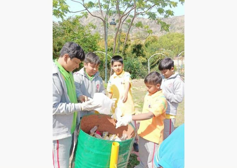 GD Goenka International School 12