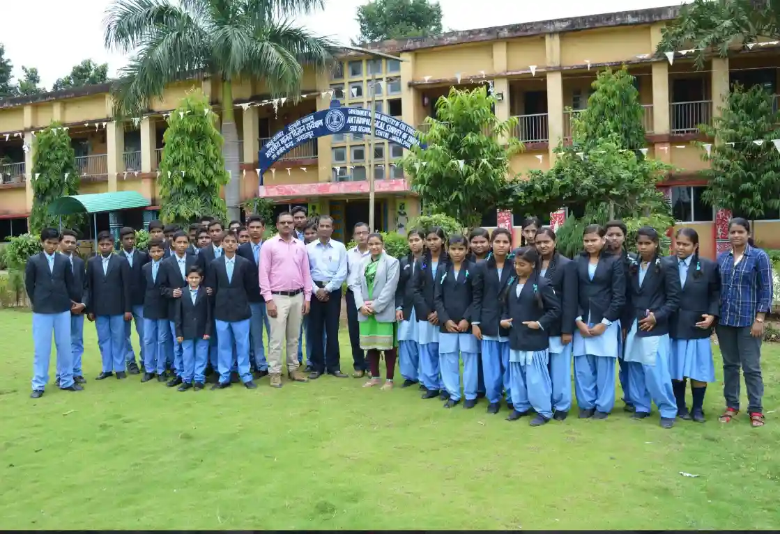 HAM Senior Secondary School 6