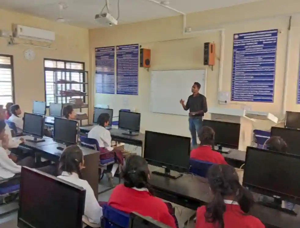 HAM Senior Secondary School 10