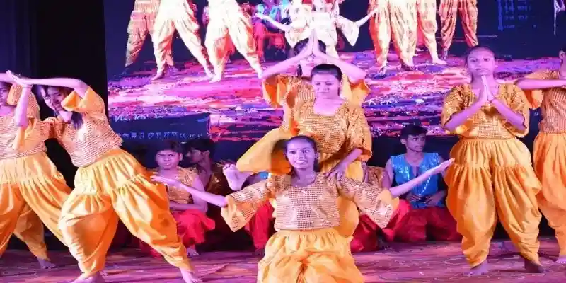 Sri Chaitanya School 8