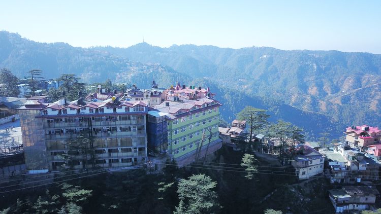 Laureate Public School 2