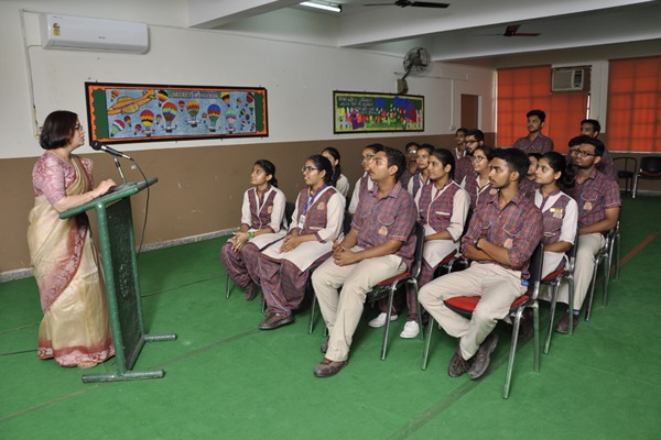 DAV Public School 12