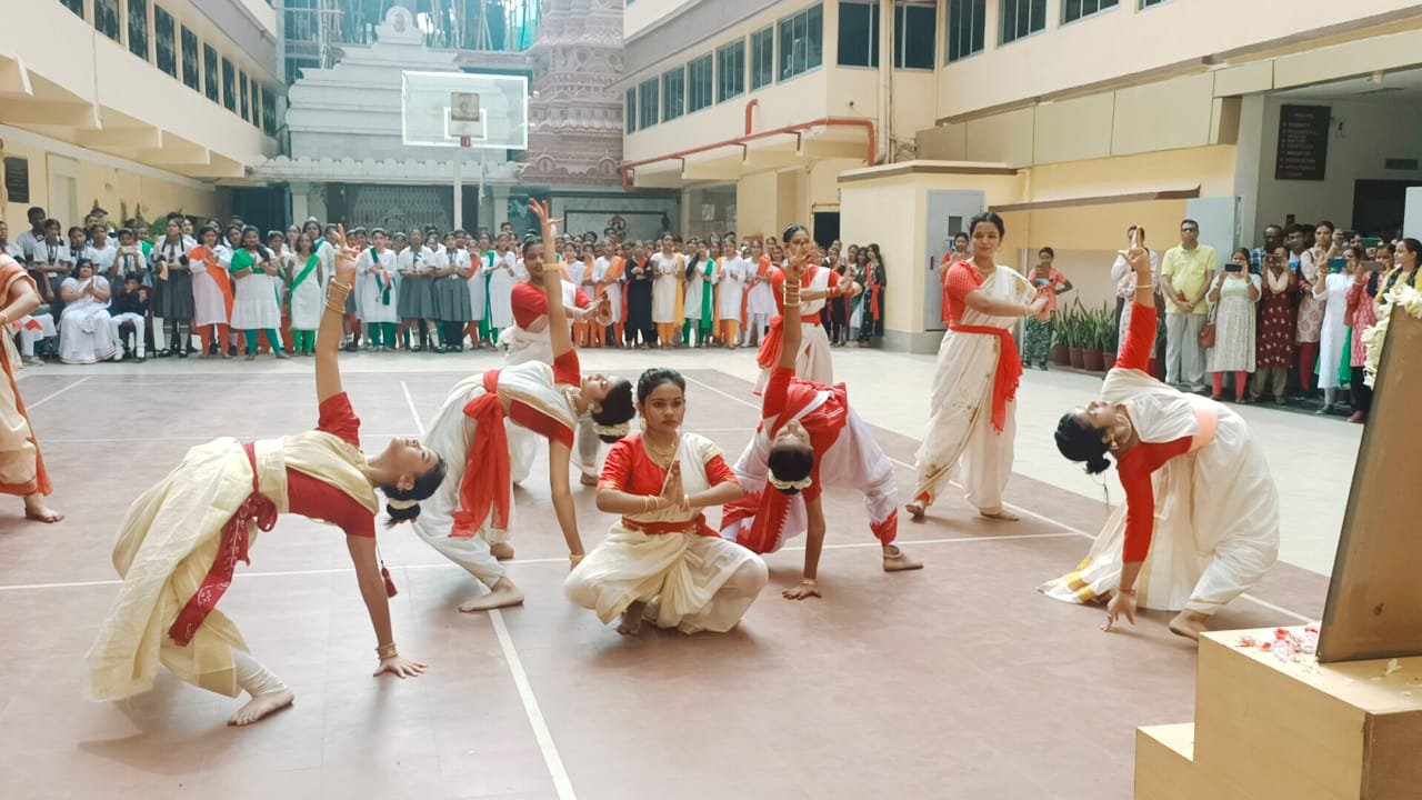 Dum Dum Indira Gandhi Memorial High School 6