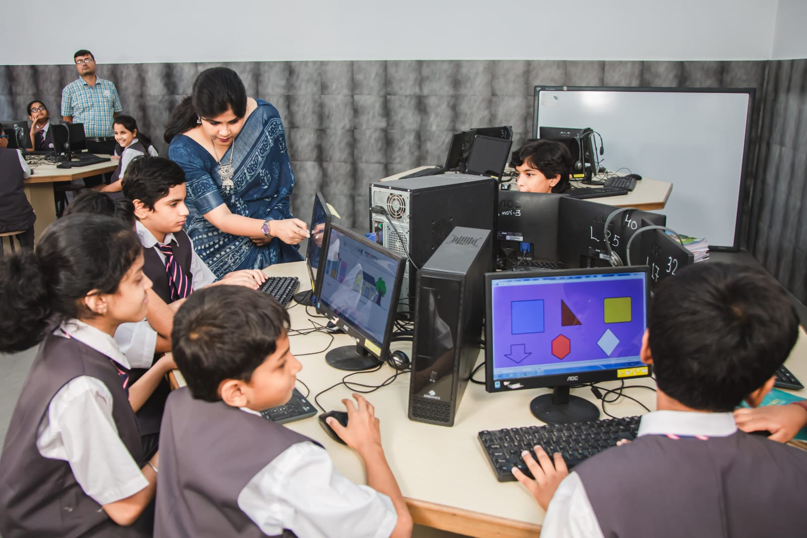 Saini International School 7