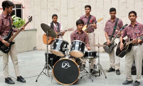 Darbari Lal DAV Model School campus 2