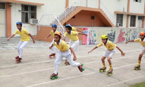 Faridabad Model School 4