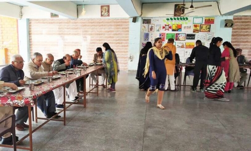 Geeta Bal Bharti Senior Secondary School campus photo 7 of 18 — Seelampur