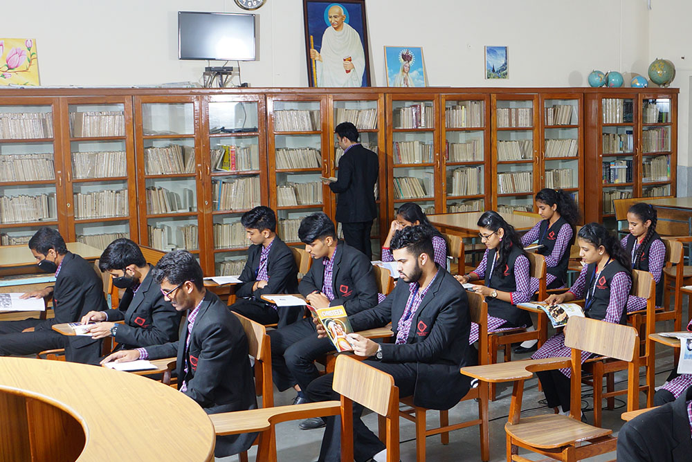 Schoenstatt St. Mary's PU College campus 4