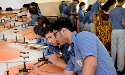 Vidya Niketan School 10