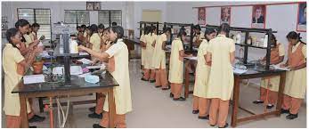 Pooraprajna Education Centre Pre Primary and Primary School campus photo 3 of 10 — Yelahanka New Town