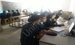 Mc'Nay Doons Public School campus 3