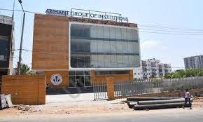 Arihant PU College 10