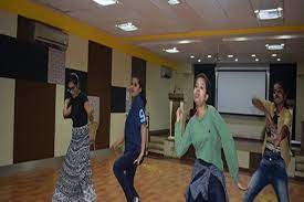Seshadripuram Composite Pre-University College campus 5