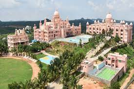Shri Neelkanth Vidyapeeth International School 2