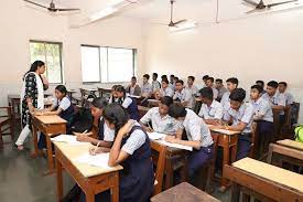 Shree V.S Gurukul Technical High School 4