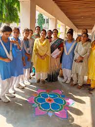 Kanya Gurukul Senior Secondary School 7