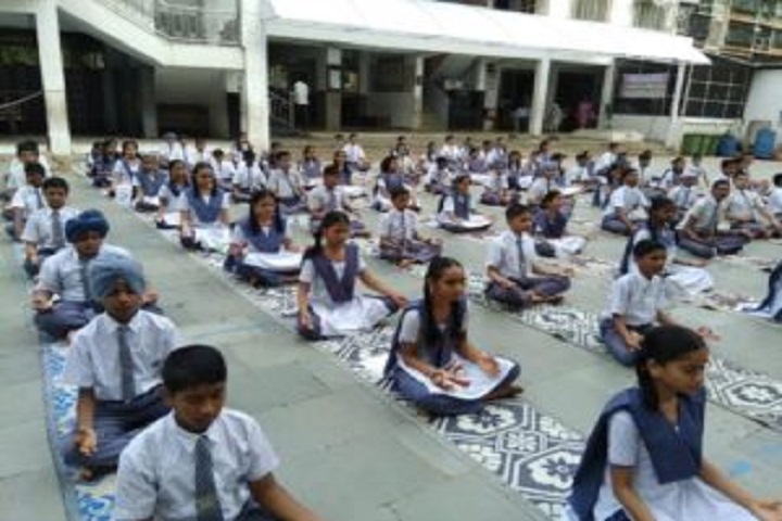 Guru Nanak English High School and Junior College of Commerce 4