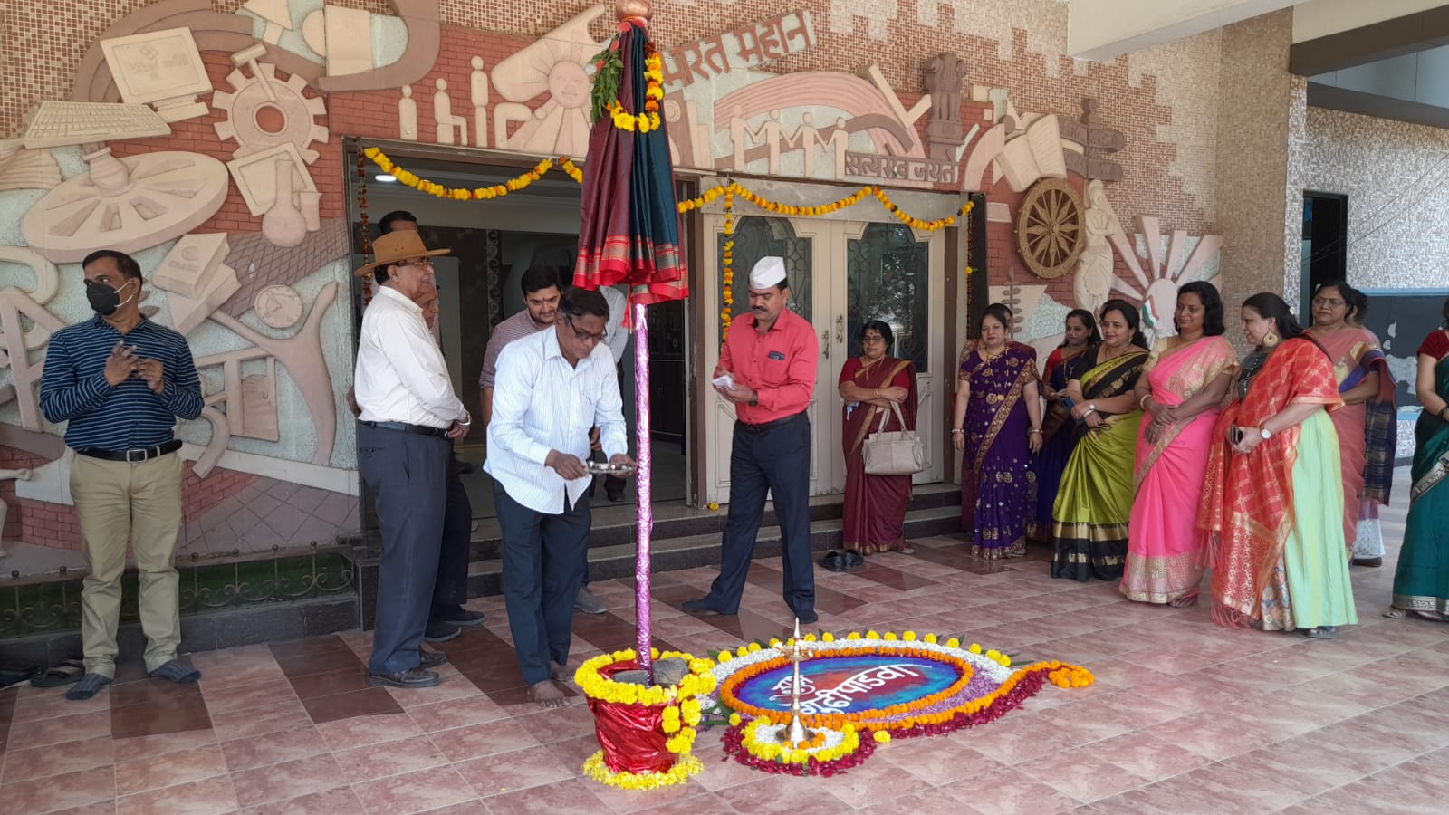Smt. Kantaben Chandulal Gandhi English School 2