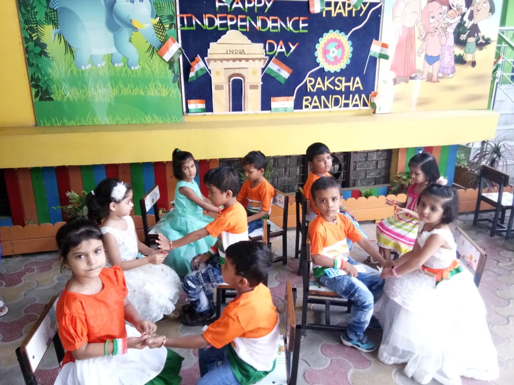 Yamuna Vihar Kindergarten School 2