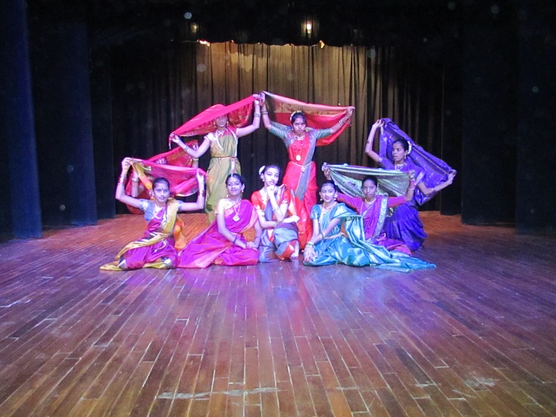 MES Kishore Kendra Public School campus 6