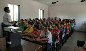 Guru Gobind Singh English High School And Junior College campus 4