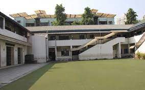 IES King George Secondary School campus 2