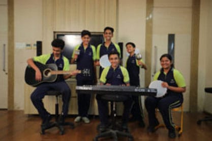 Mainadevi Bajaj International School 7