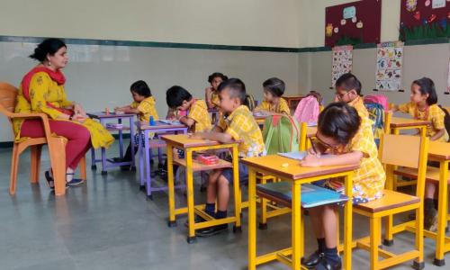 IES Manjarli Vidya Mandir 4
