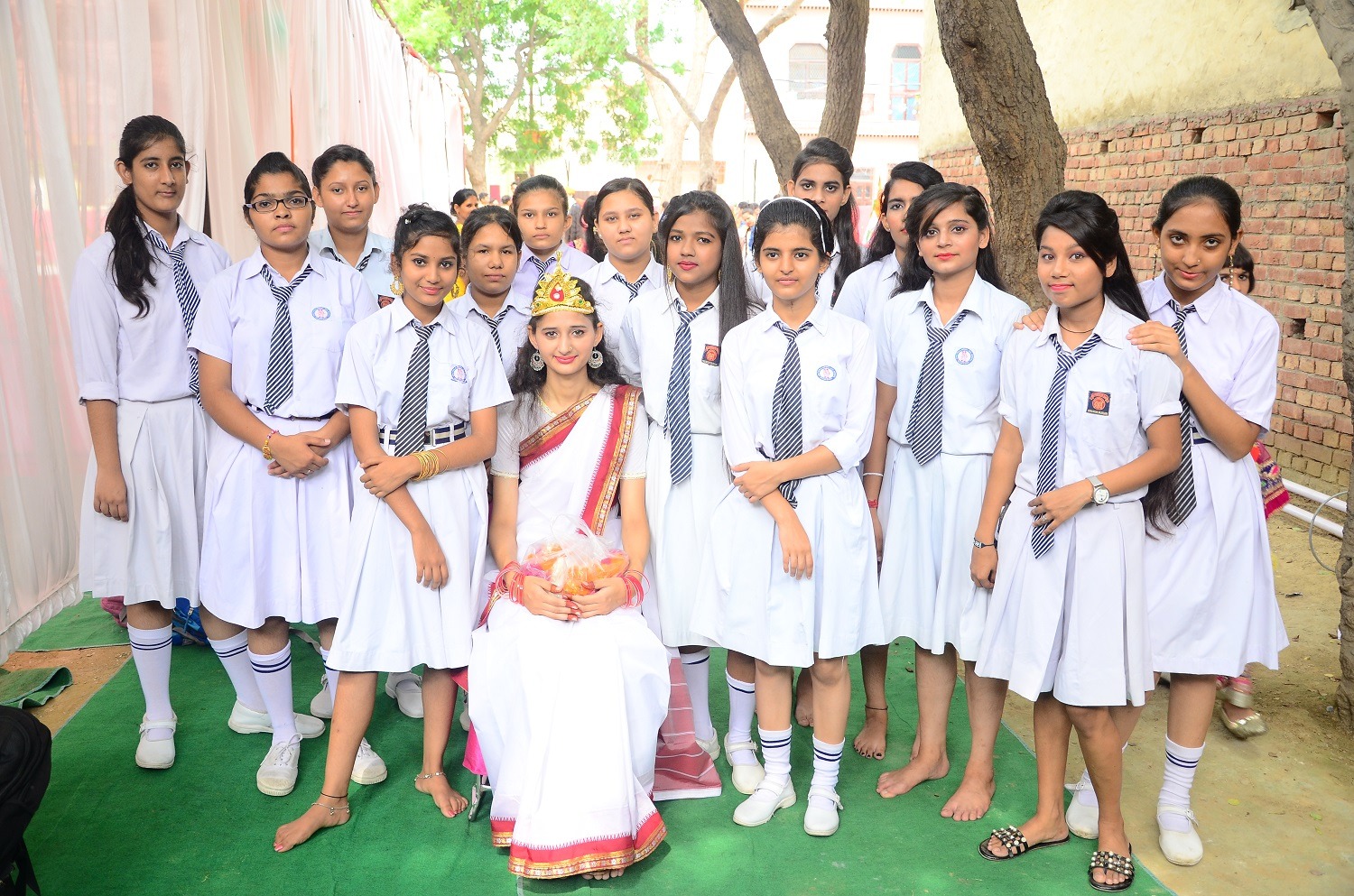Holy Child Model Sec. School 7