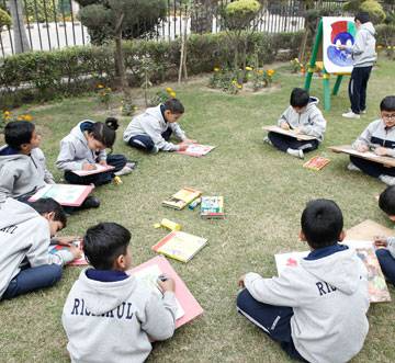 Rishikul Vidyapeeth School 19
