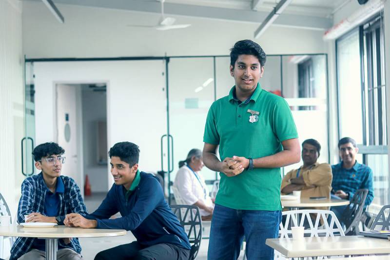 Knowledgeum Academy 10
