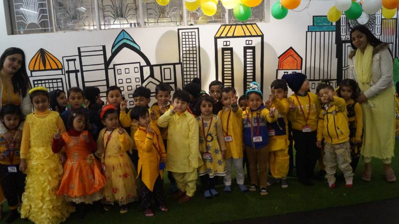 Modern International School 2
