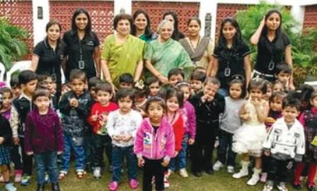 De Indian Public School 20