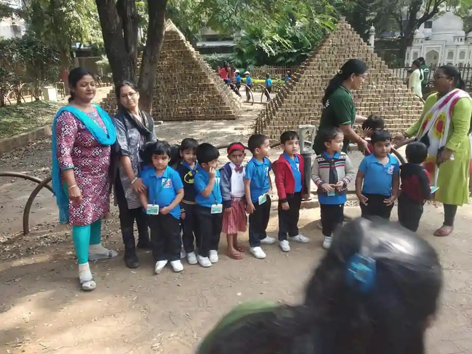 Dhole Patil School for Excellence 22