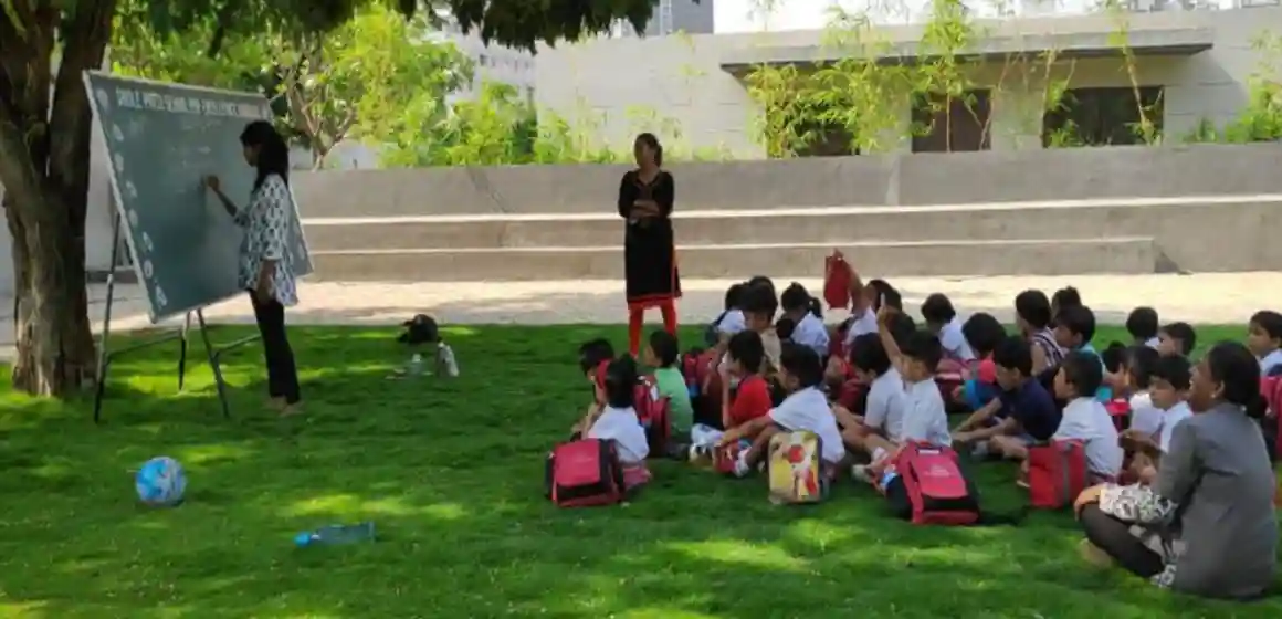 Dhole Patil School for Excellence 19