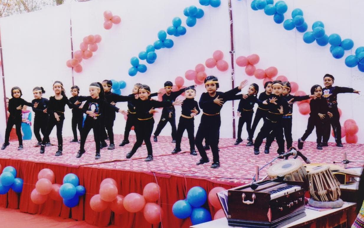 Rishabh Public School 3