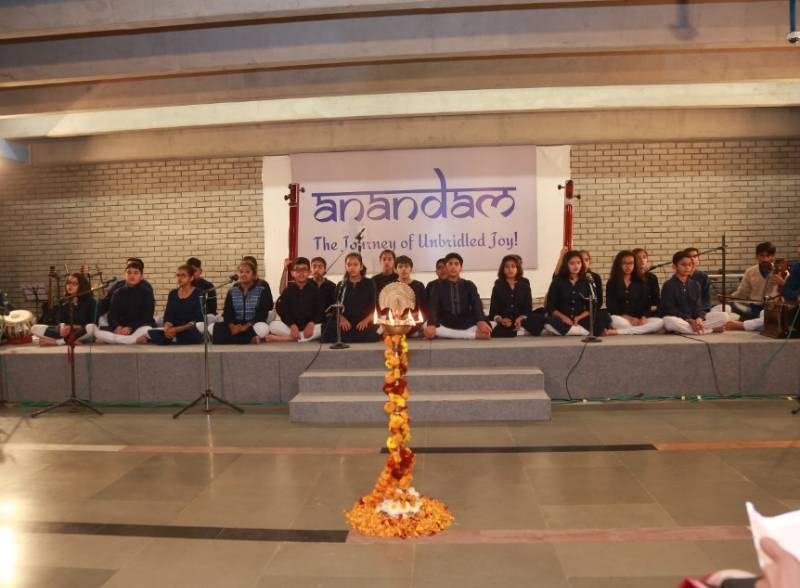 Shiv Nadar School 12