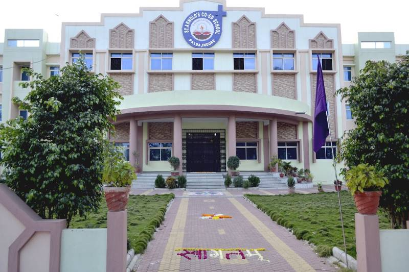 St. Arnolds Co-Ed School campus 4