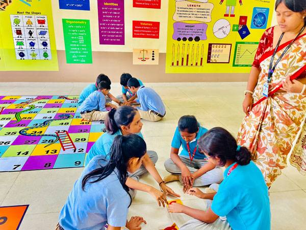 Podar International School - Howrah campus 5
