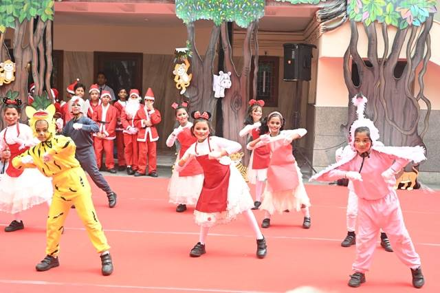 Abhinav Bharati High School 12