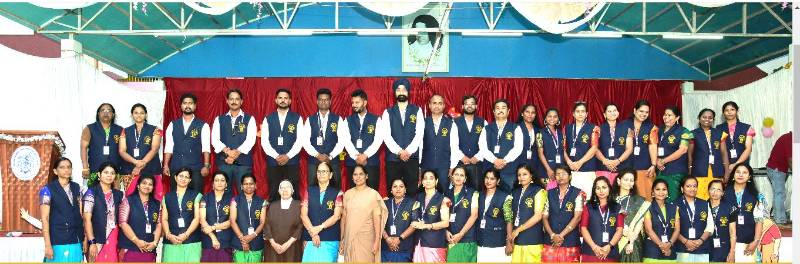 Mount Carmel Convent School campus 4