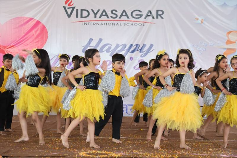 Vidyasagar International School 15