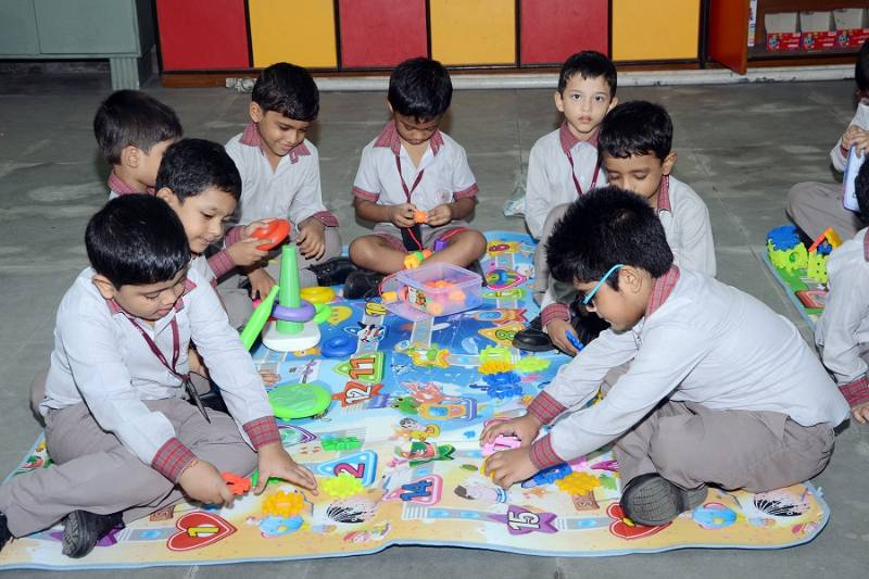 Bhavan's Gangabux Kanoria Vidyamandir 8