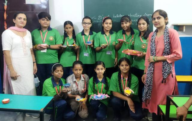 Alpha Convent School 19