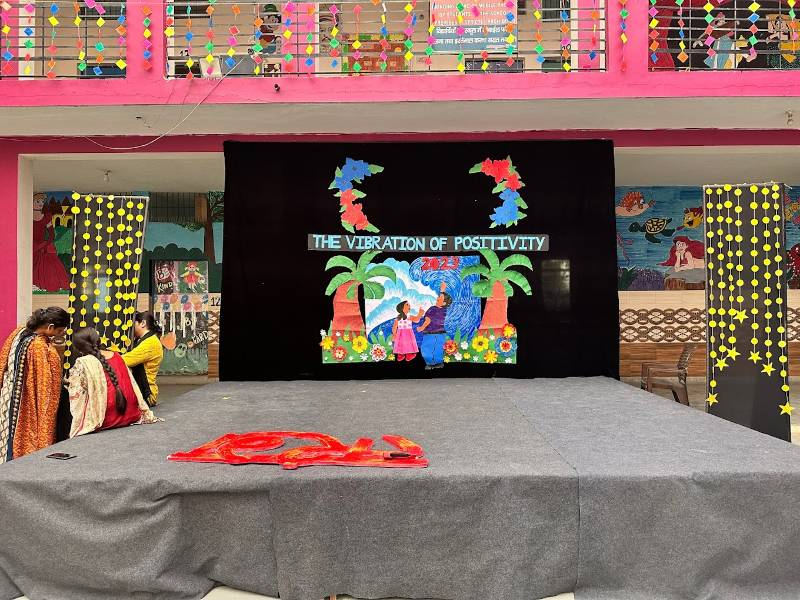 Shraddha Mandir School 13