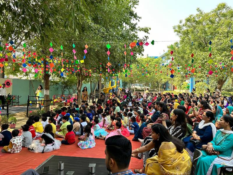 Shraddha Mandir School 8