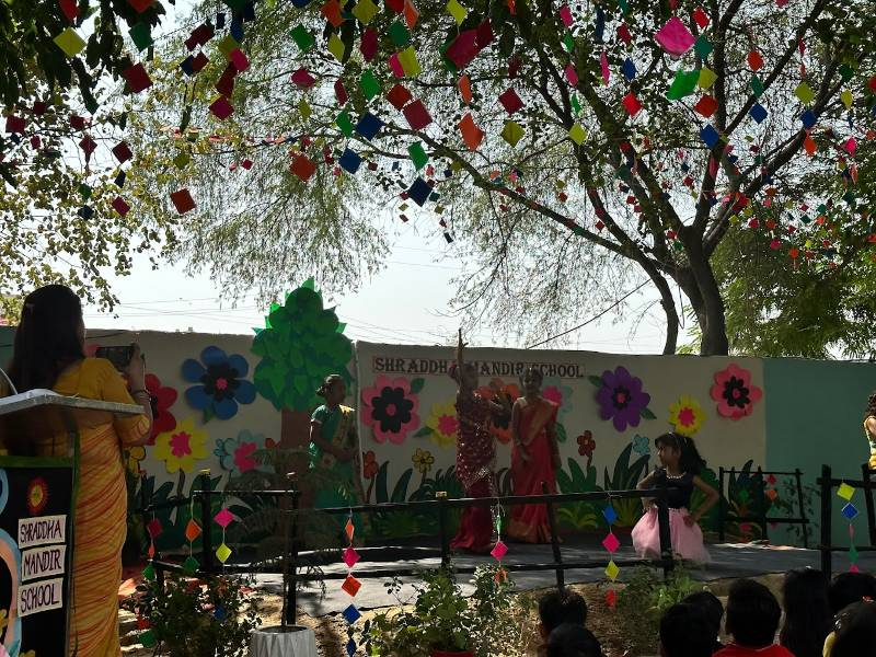 Shraddha Mandir School 12