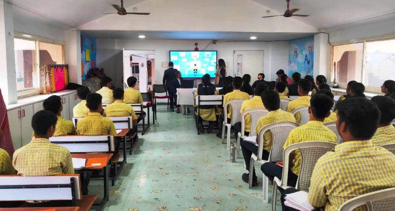 Shri Shri Ravi Shankar Vidya Mandir campus 4